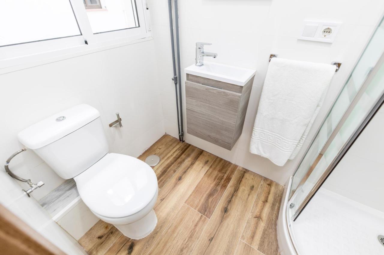Los Apartamentos Jacinto Benavente Centro Madrid Eksteriør bilde