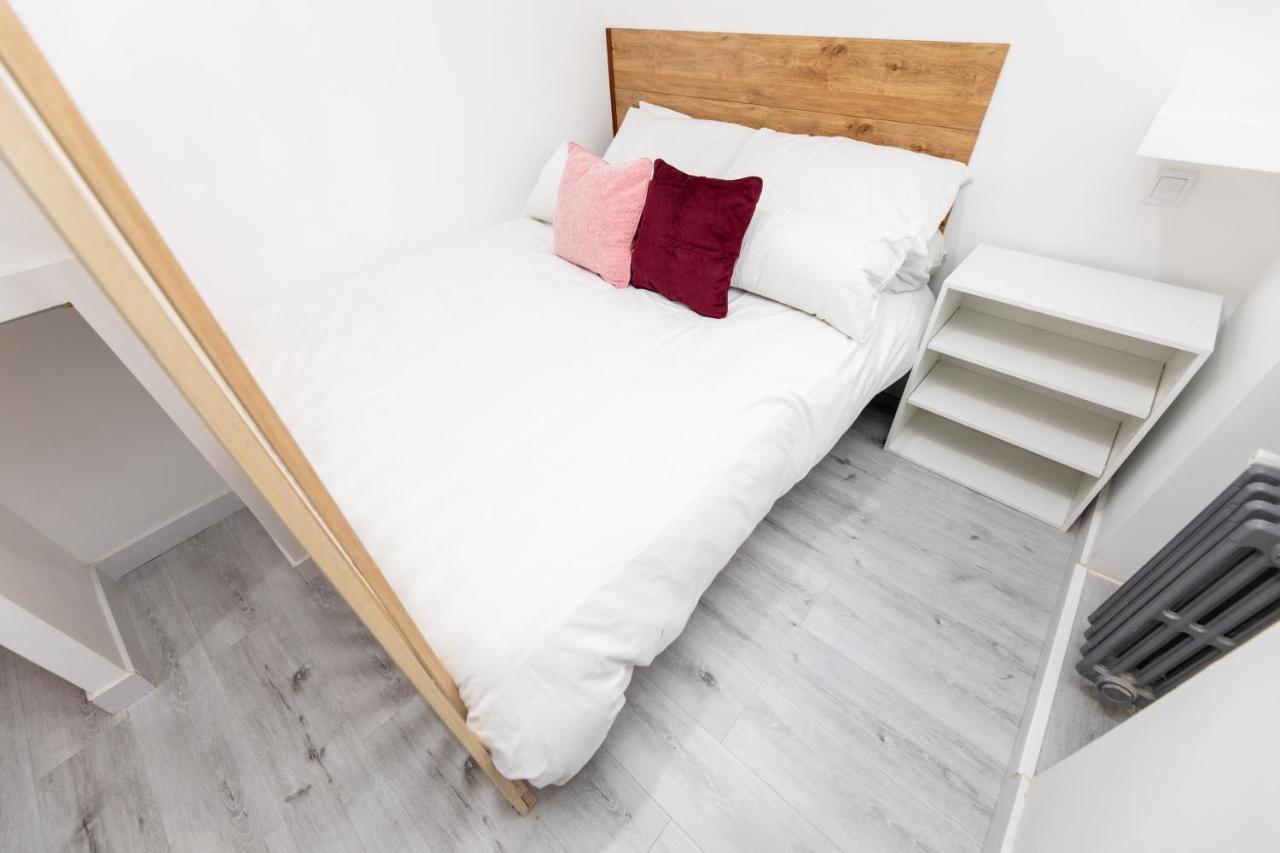 Los Apartamentos Jacinto Benavente Centro Madrid Eksteriør bilde