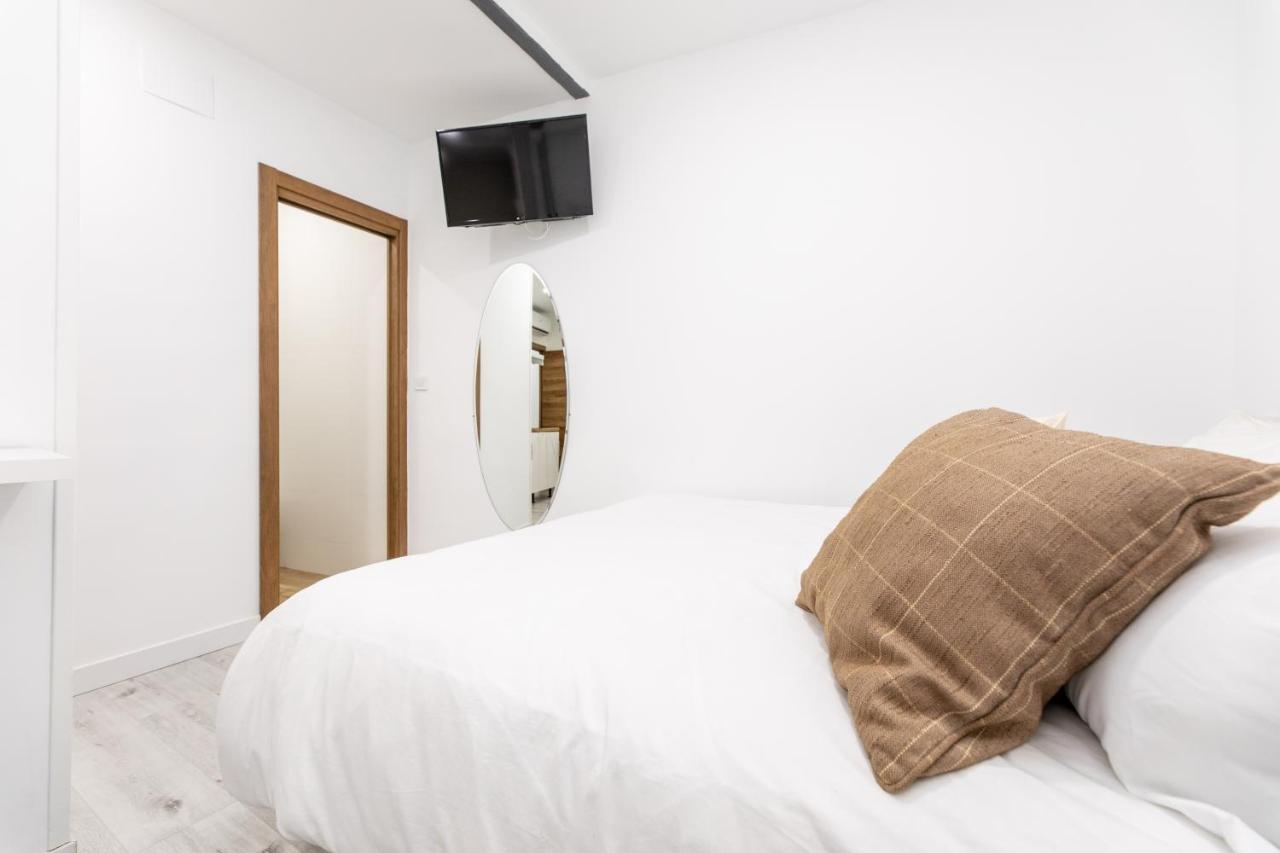 Los Apartamentos Jacinto Benavente Centro Madrid Eksteriør bilde