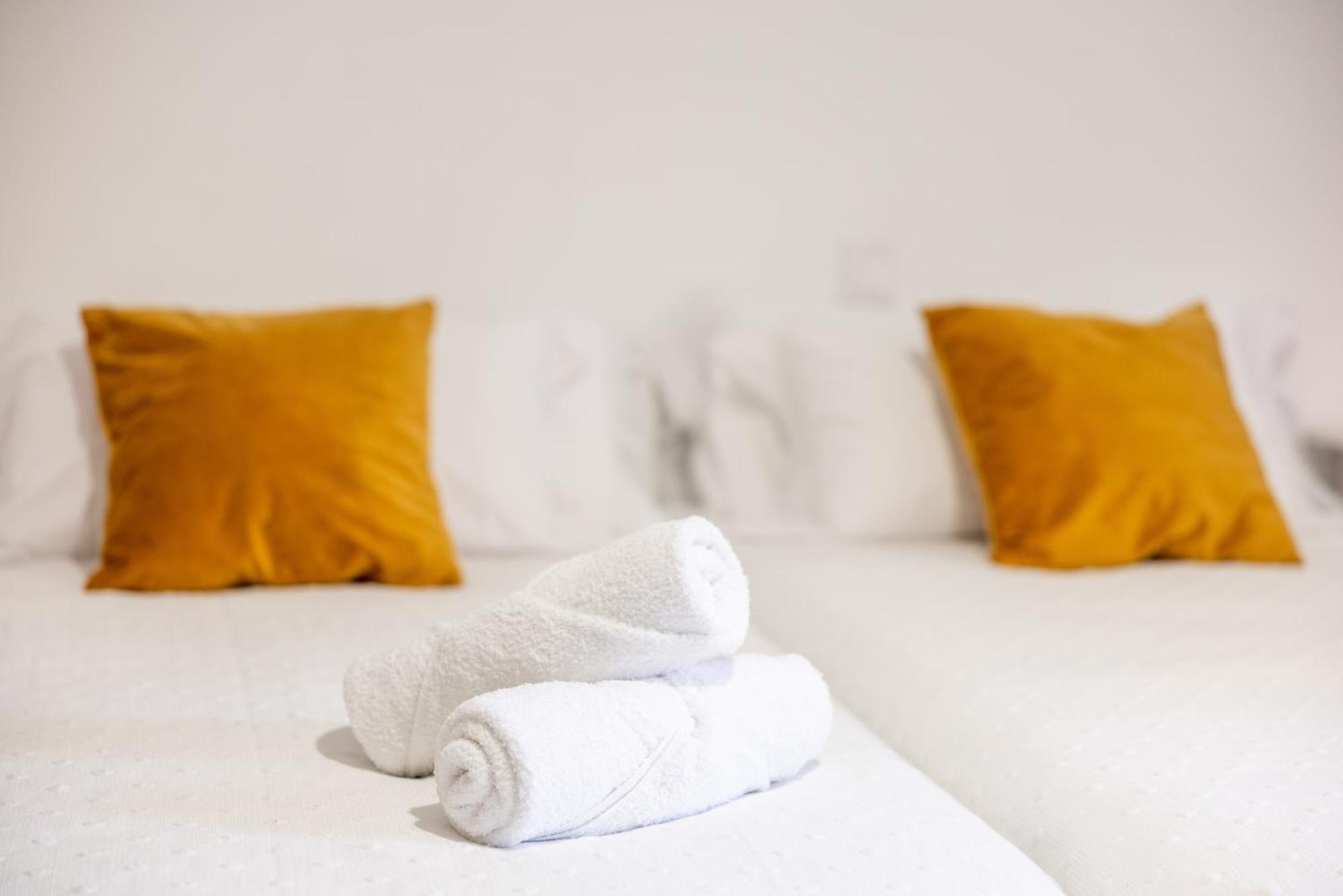Los Apartamentos Jacinto Benavente Centro Madrid Eksteriør bilde