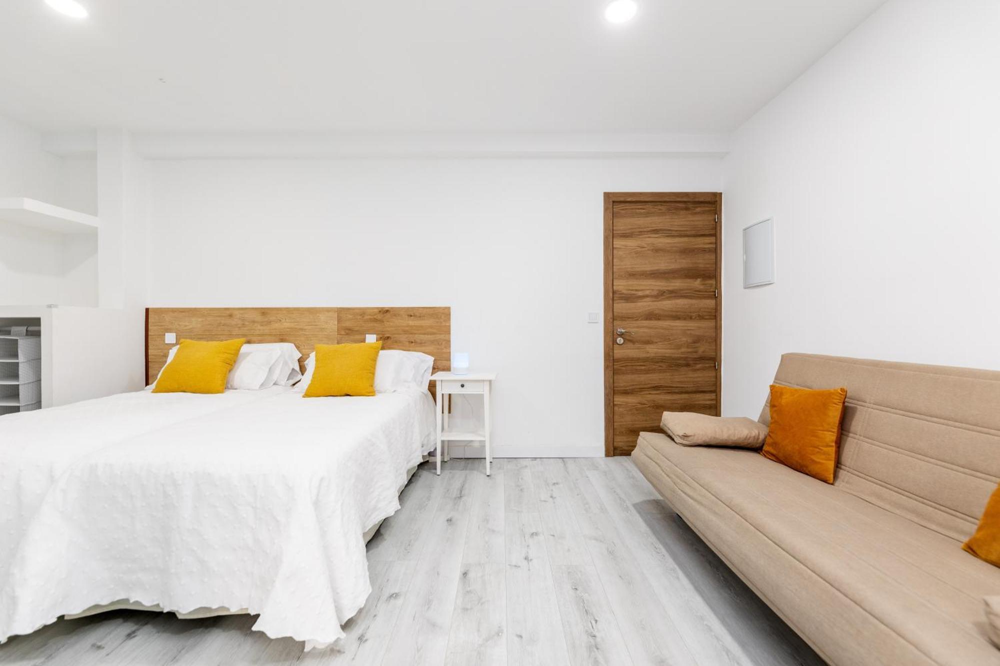 Los Apartamentos Jacinto Benavente Centro Madrid Eksteriør bilde