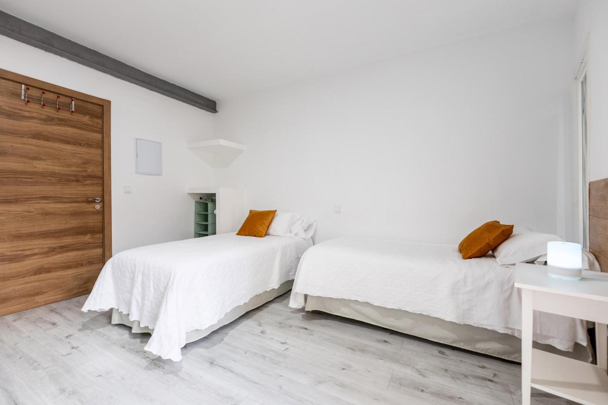 Los Apartamentos Jacinto Benavente Centro Madrid Eksteriør bilde