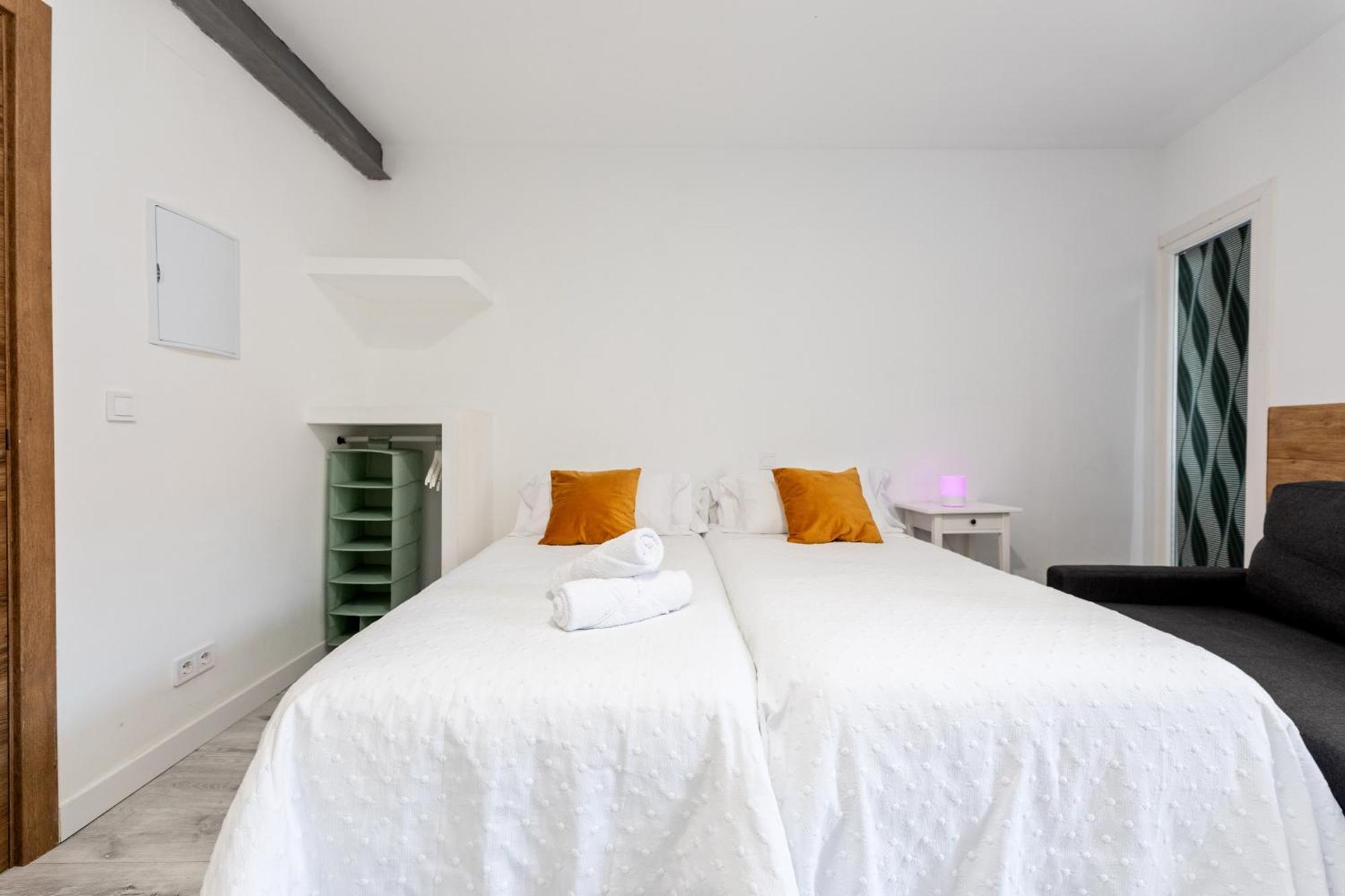 Los Apartamentos Jacinto Benavente Centro Madrid Eksteriør bilde